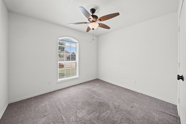 229 Firefly Drive, Springtown, TX 76082