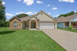 229 Firefly Drive, Springtown, TX 76082