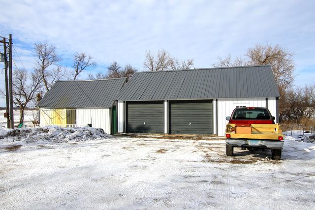 20761 Yacht Avenue, Hutchinson, MN 55350