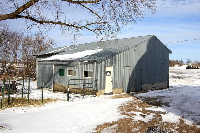 20761 Yacht Avenue, Hutchinson, MN 55350