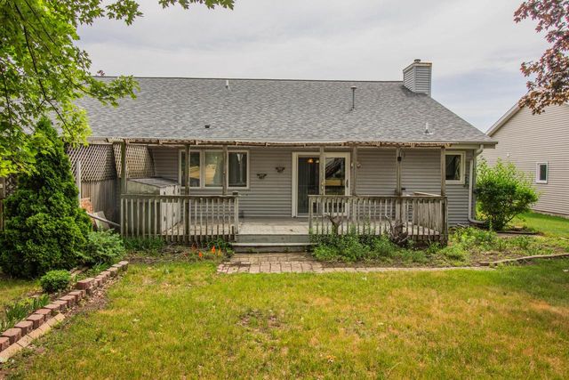 772 Acadia AVENUE, West Bend, WI 53095