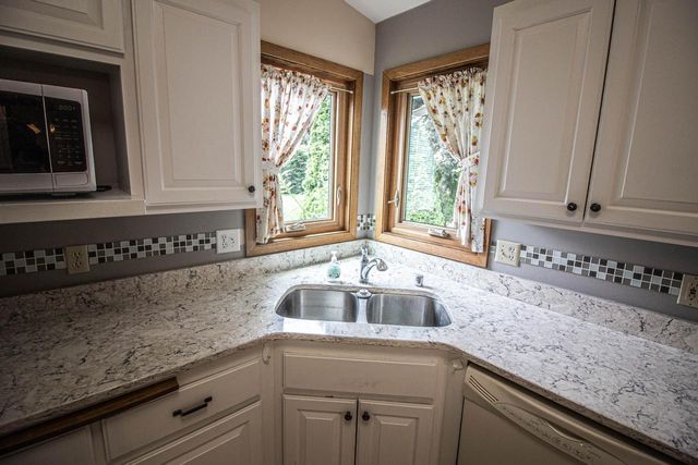 772 Acadia AVENUE, West Bend, WI 53095
