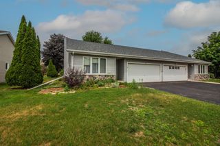 772 Acadia AVENUE, West Bend, WI 53095