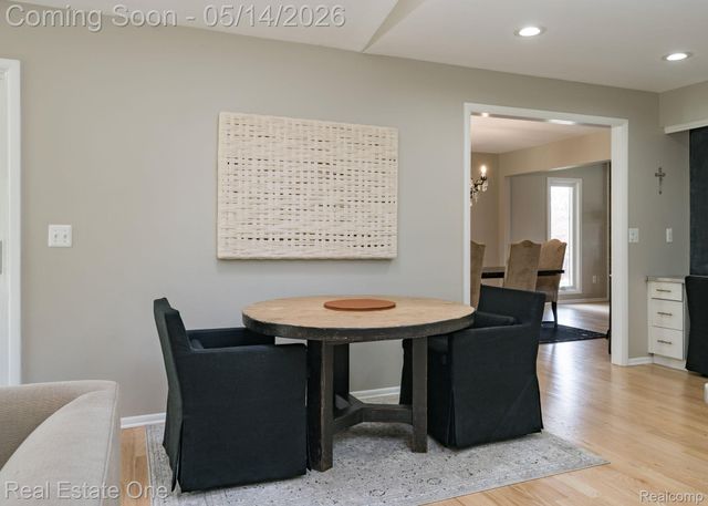 6464 Deer Ridge Drive, Independence Charter Township, MI 48348