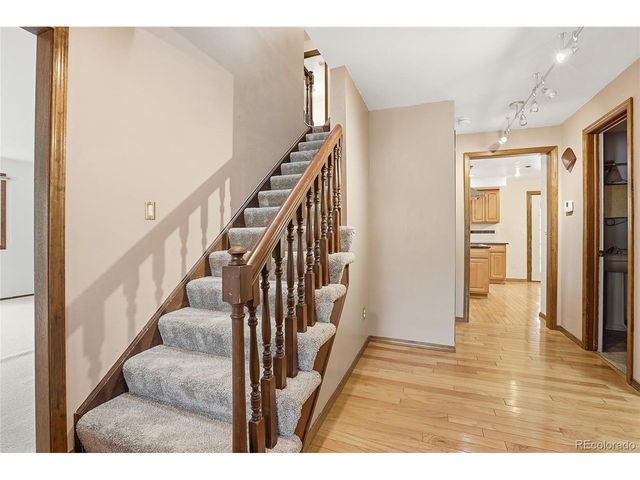 3076 Nelson Ct, Lakewood, CO 80215
