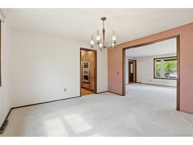 3076 Nelson Ct, Lakewood, CO 80215