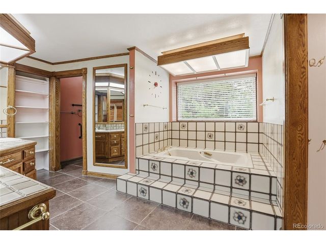3076 Nelson Ct, Lakewood, CO 80215