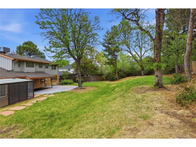 3076 Nelson Ct, Lakewood, CO 80215