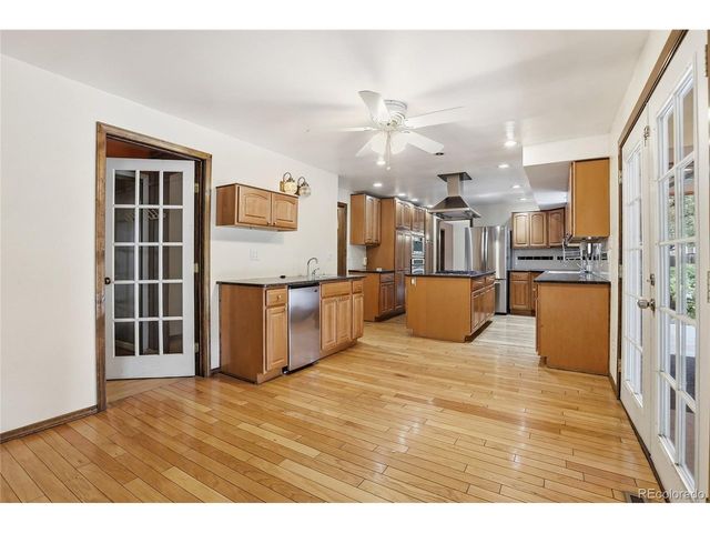 3076 Nelson Ct, Lakewood, CO 80215