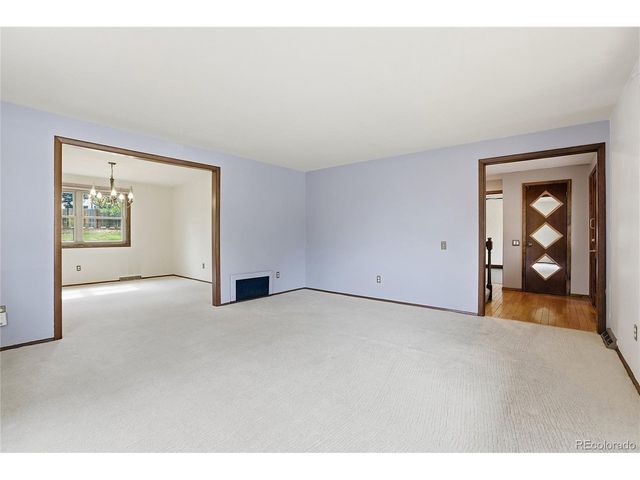 3076 Nelson Ct, Lakewood, CO 80215