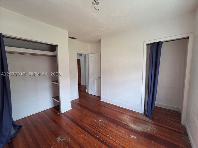 708 NE 4th St 2, Hallandale Beach, FL 33009