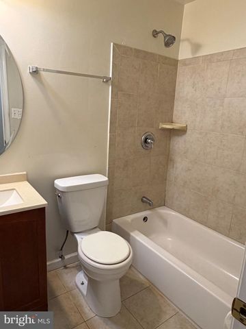 13110 NEWGATE RD, Woodbridge, VA 22193