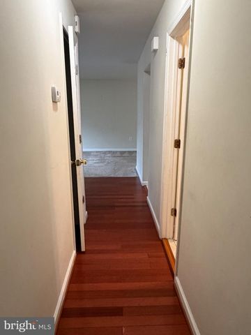 13110 NEWGATE RD, Woodbridge, VA 22193