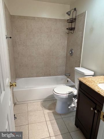 13110 NEWGATE RD, Woodbridge, VA 22193