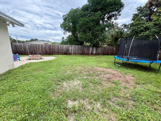 3540 Amy Avenue, West Palm Beach, FL 33403