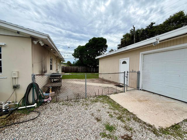 3540 Amy Avenue, West Palm Beach, FL 33403