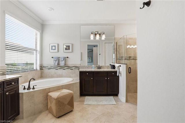 28614 Newtown CT, Bonita Springs, FL 34135