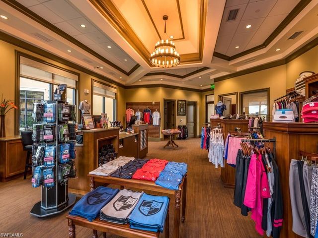 28614 Newtown CT, Bonita Springs, FL 34135