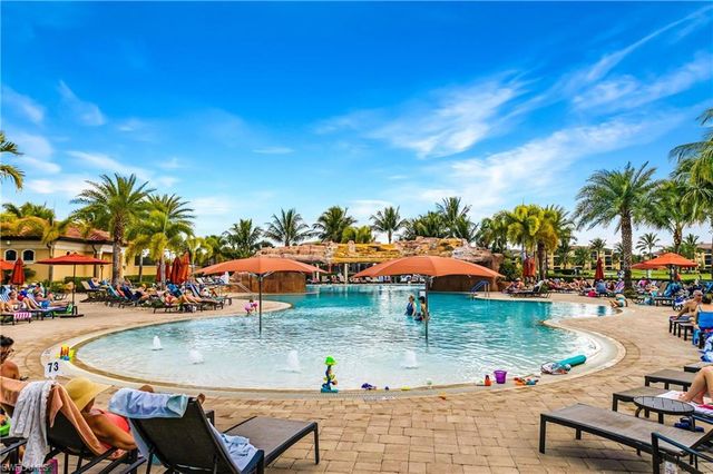 28614 Newtown CT, Bonita Springs, FL 34135