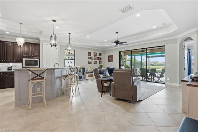 28614 Newtown CT, Bonita Springs, FL 34135