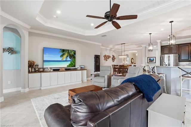 28614 Newtown CT, Bonita Springs, FL 34135