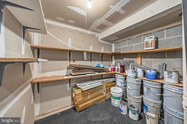 1212 BOND ST, Herndon, VA 20170