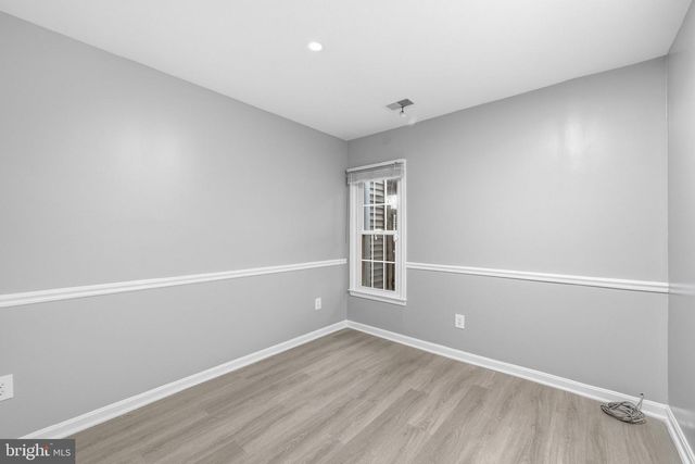 1212 BOND ST, Herndon, VA 20170