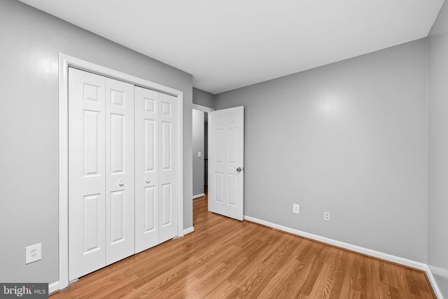 1212 BOND ST, Herndon, VA 20170