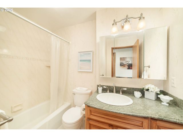 4080 Nw 190TH Ave, Portland, OR 97229