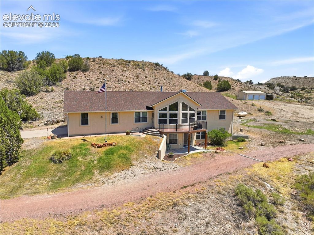 570 Valley Drive, Penrose, CO 81240 — photo 4