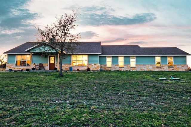 220 Three Creeks DR, Bertram, TX 78605