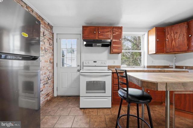 525 MORSE ST, Philadelphia, PA 19122