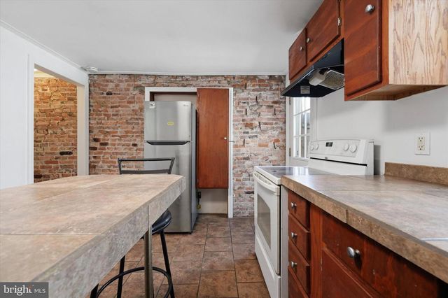 525 MORSE ST, Philadelphia, PA 19122