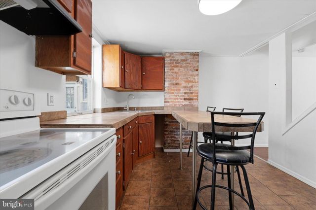 525 MORSE ST, Philadelphia, PA 19122