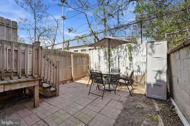 525 MORSE ST, Philadelphia, PA 19122