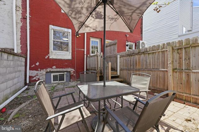 525 MORSE ST, Philadelphia, PA 19122