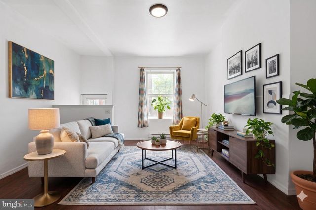 525 MORSE ST, Philadelphia, PA 19122