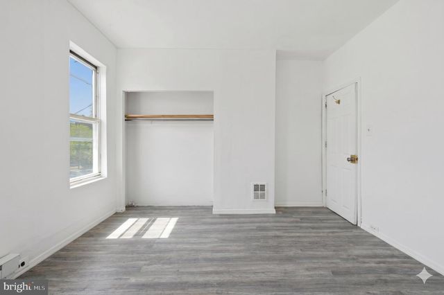 525 MORSE ST, Philadelphia, PA 19122