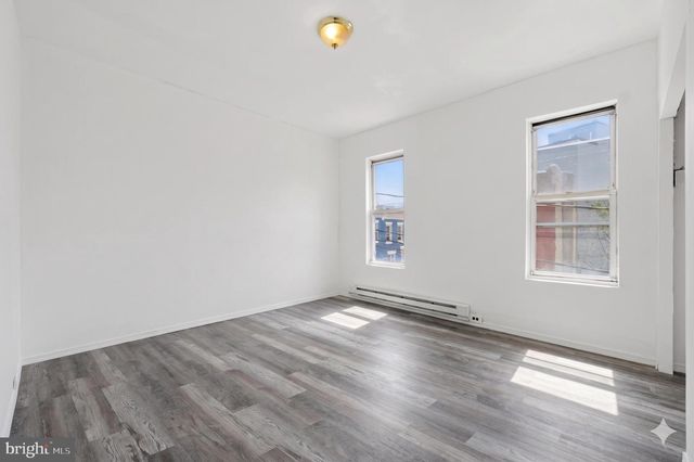 525 MORSE ST, Philadelphia, PA 19122