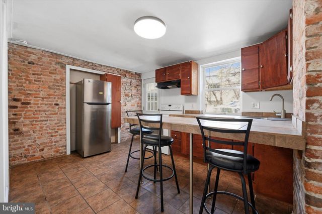 525 MORSE ST, Philadelphia, PA 19122