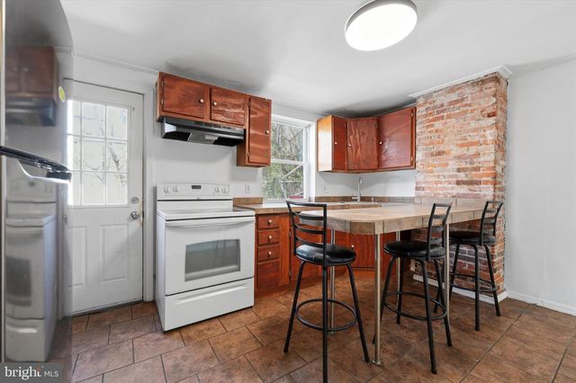 525 MORSE ST, Philadelphia, PA 19122