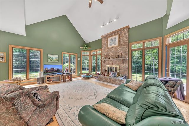 11 Valle Drive, Batavia, NY 14020