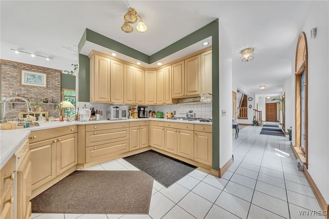 11 Valle Drive, Batavia, NY 14020