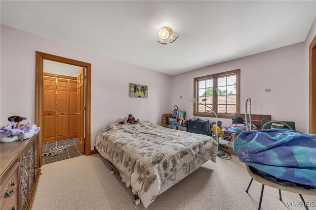 11 Valle Drive, Batavia, NY 14020