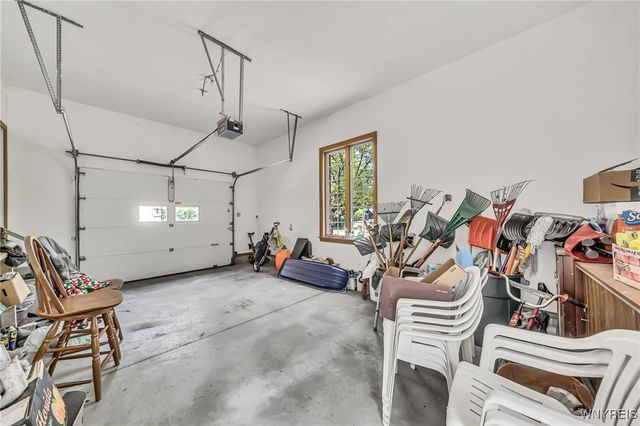 11 Valle Drive, Batavia, NY 14020