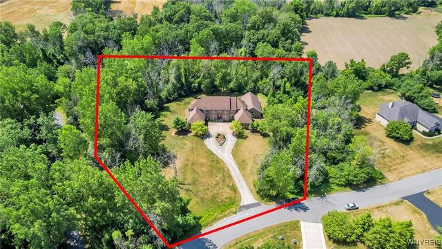 11 Valle Drive, Batavia, NY 14020