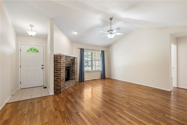 19 Stevenson Lane, Bella Vista, AR 72714