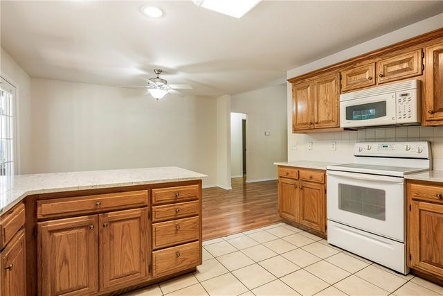 19 Stevenson Lane, Bella Vista, AR 72714