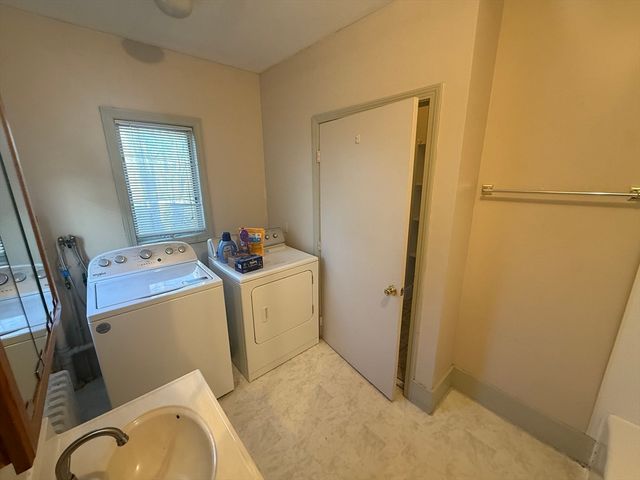 11 New Hampshire Ave 2, Haverhill, MA 01835