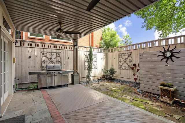 2003 Park Street, Houston, TX 77019